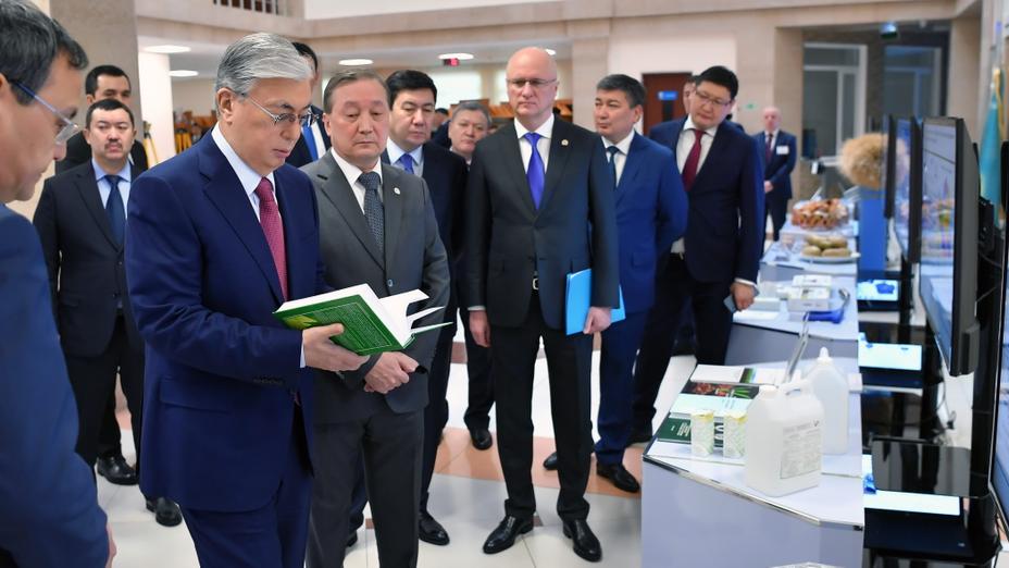 Президент С.Сейфуллин атындағы Қазақ агротехникалық университетіне барды