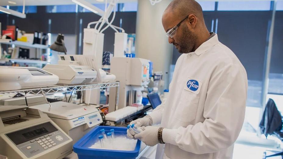 Қазақстан Pfizer компаниясымен келісімшартқа отырды