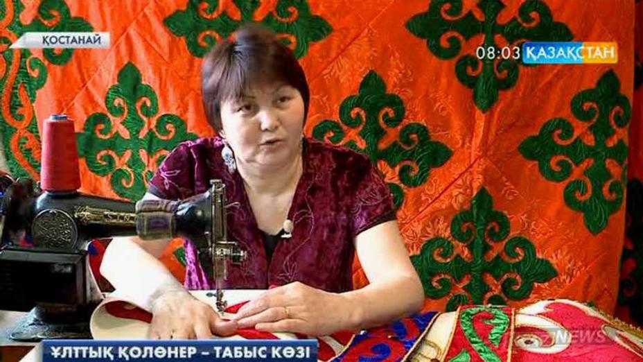 Қостанайлық Райымкүл Рахалиева ұлттық бұйымдар тігуді кәсіп етуде