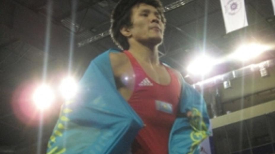 Расул Калиев завоевал золотую медаль на чемпионате Азии