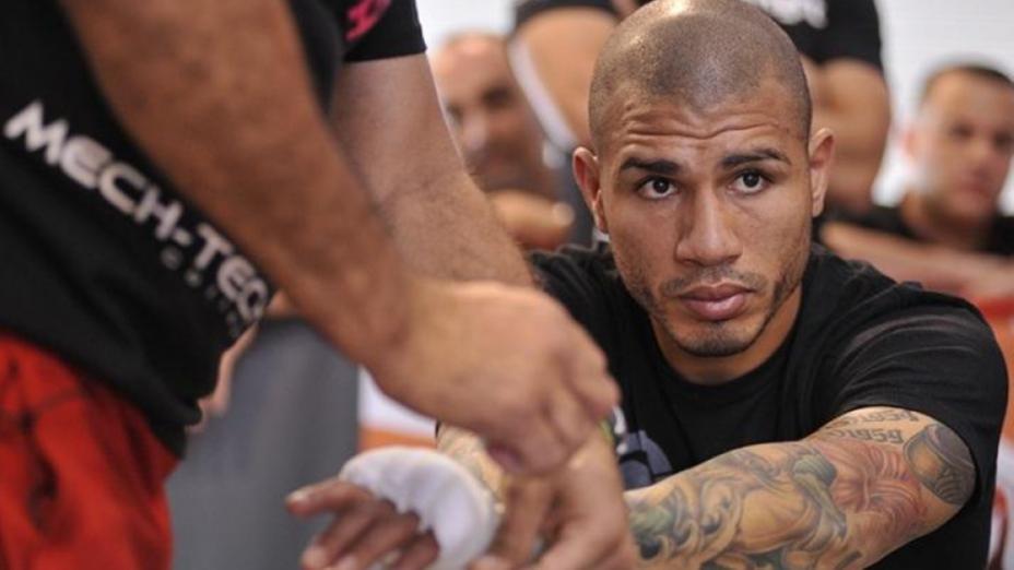 Дүниежүзілік бокс кеңесі (WBC) Головкин және Рубио жұбының жеңімпазын Мигель Коттомен жұдырықтасуға міндеттеді