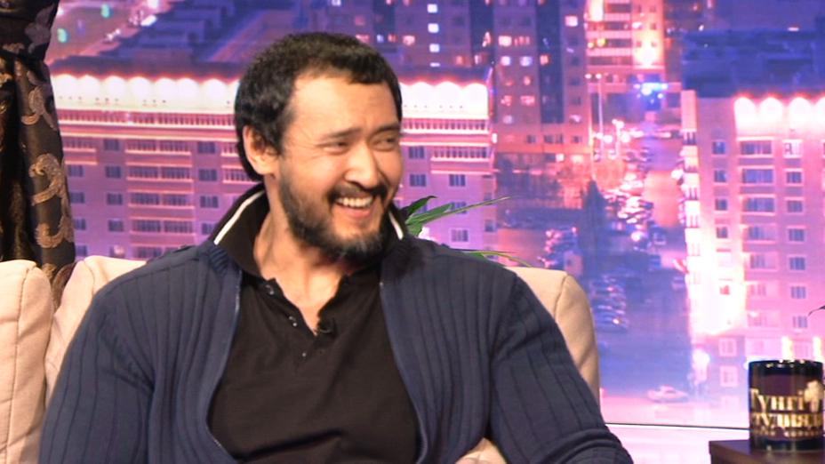 «Түнгі студияда» - актер Мұрат Бисембин