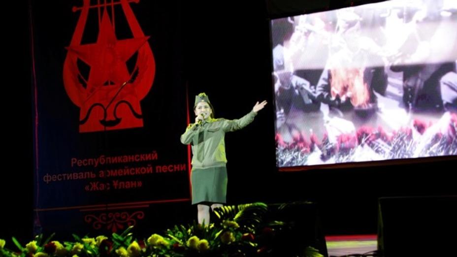 В Астане наградили лауреатов фестиваля армейской песни «Жас улан-2014»