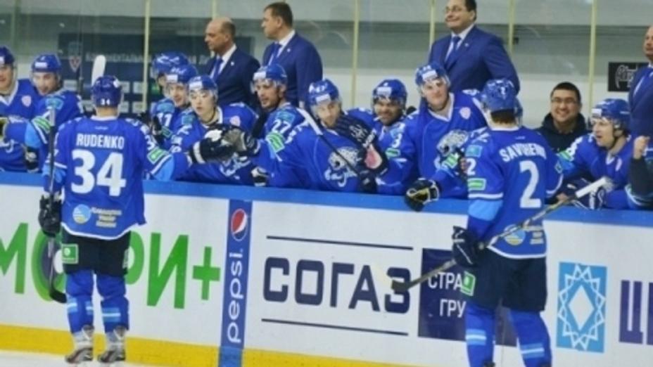 «Барыс» уступил «Ак Барсу» из Казани