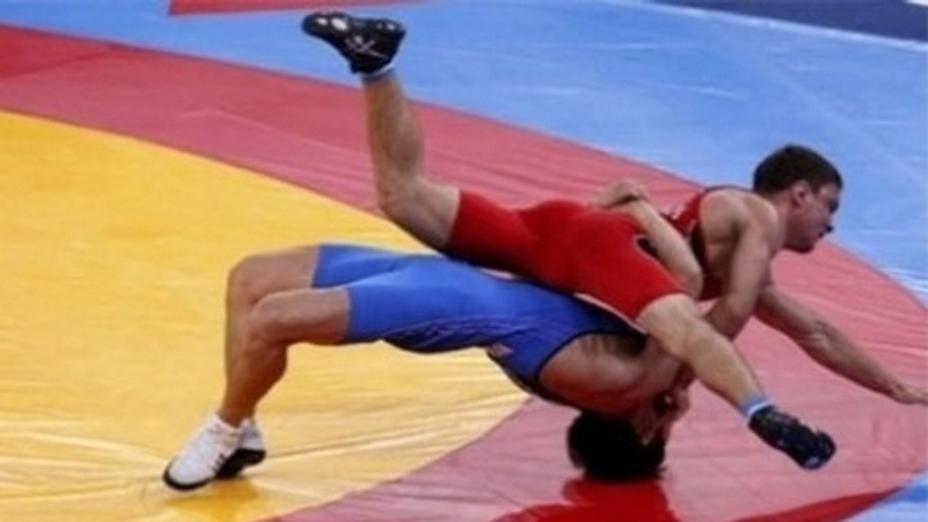 Два серебра и бронза на счету казахстанцев на Кубке Федерации борьбы Азербайджана