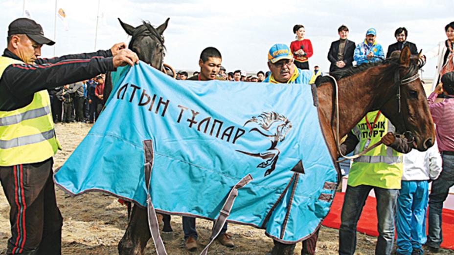 «Алтын тұлпар» аламан бәйгесінде ат сыншылары мен ат тағалаушылар сайысы өтеді
