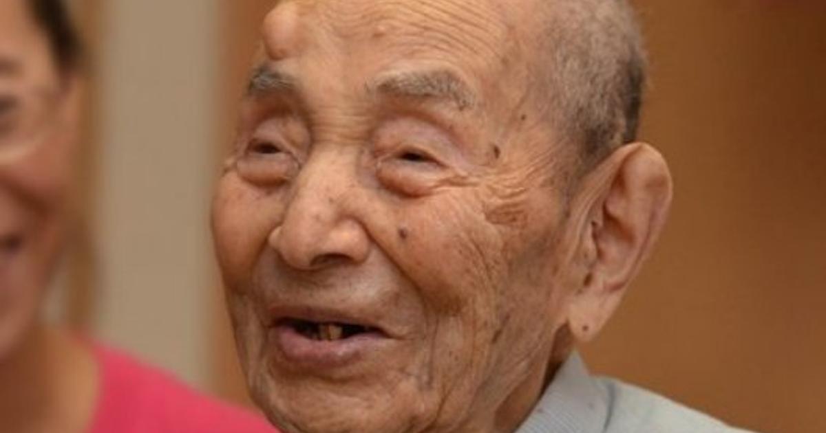 Умер самый старый мужчина в мире