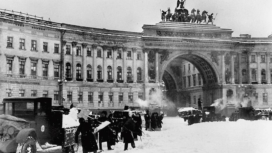 Сегодня снятие 900-дневной блокады Ленинграда