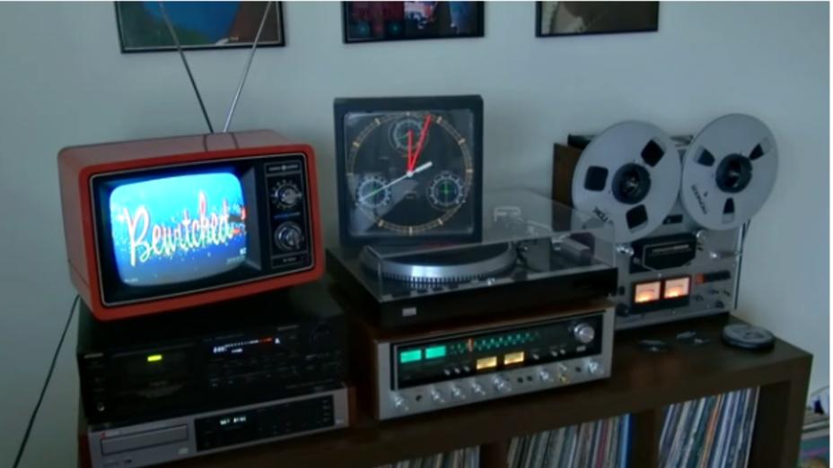 АҚШ тұрғыны 1978 жылғы теледидарды интернетке қосты