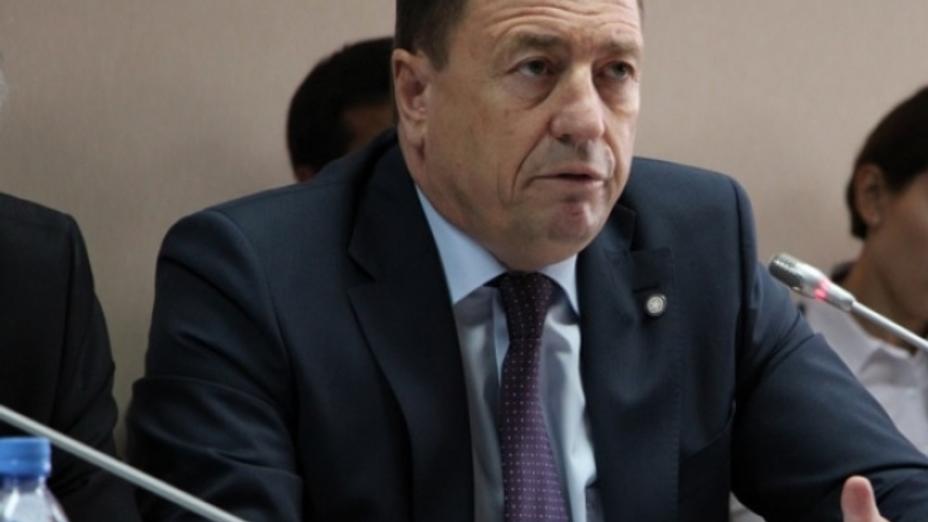 И.Сауэр қазақстандықтарға жерді тегін беруді ұсынды
