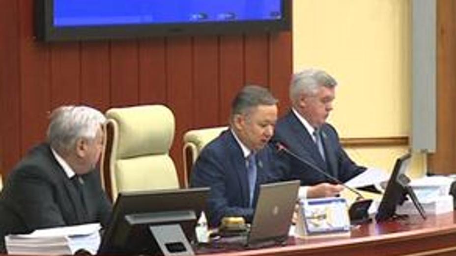 В Мажилисе одобрили законопроект упрощающий отправление правосудия