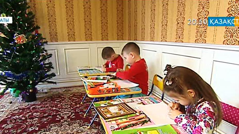 Есмұрзаевтар отбасы үшін Жаңа жыл жақсылықтың жаршысы