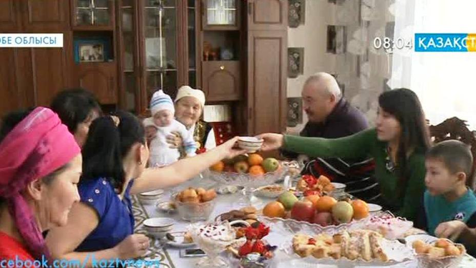 Тәженовтер - теміржолшылар отбасы