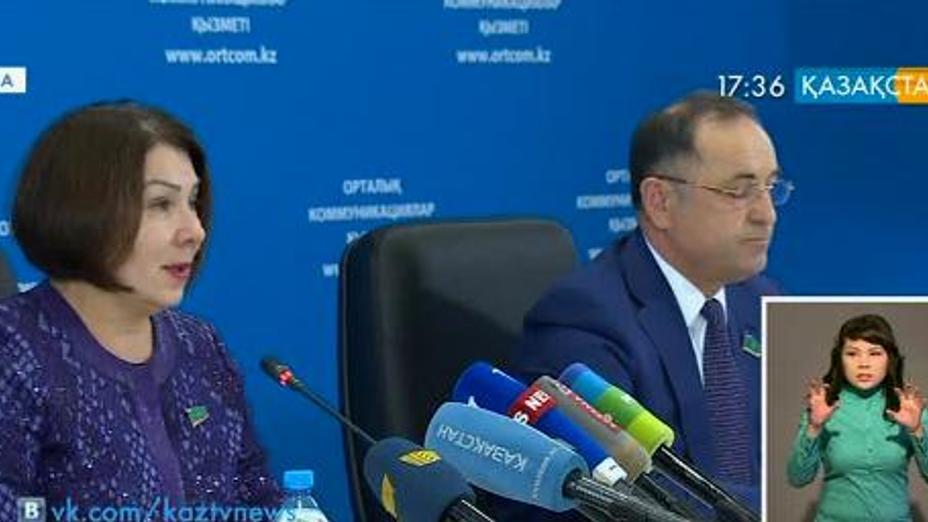 Депутаттар ел тұрғындарын үнемді болуға шақырады
