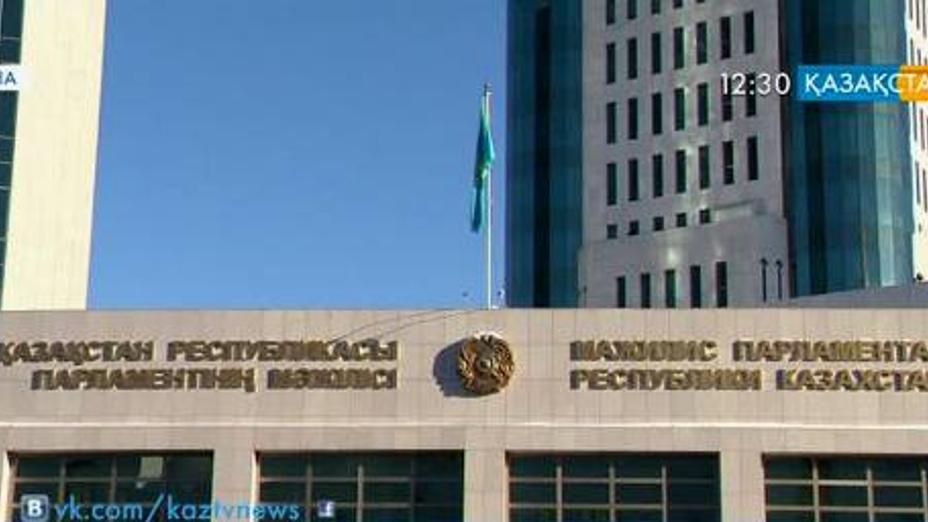 Мәжілісте Сыртқы істер министрінінің қатысуымен Үкімет сағаты өтуде