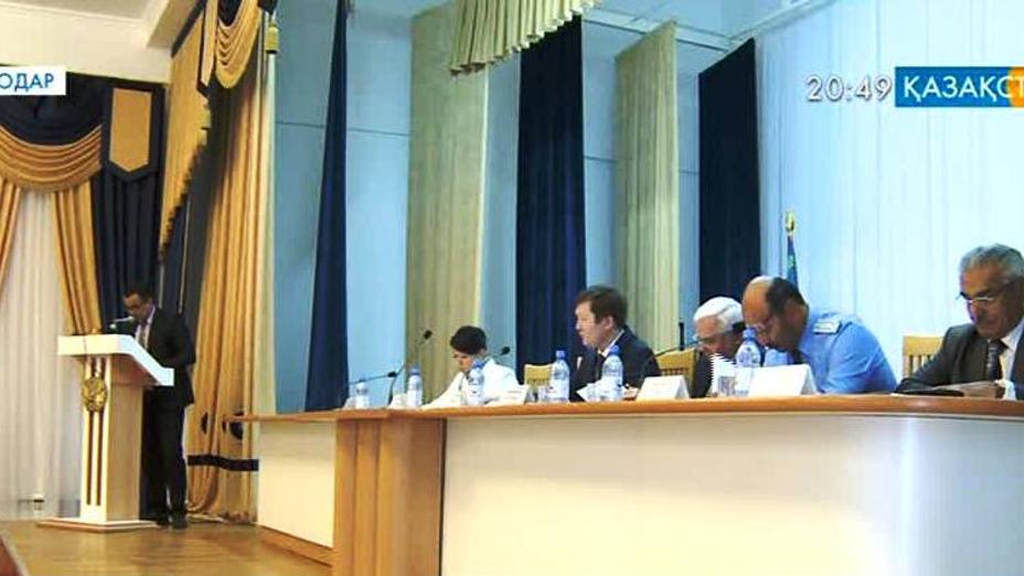 Павлодар облыстық Ішкі істер департаментінің бес бірдей лауазымды тұлғасына қатаң сөгіс берілді