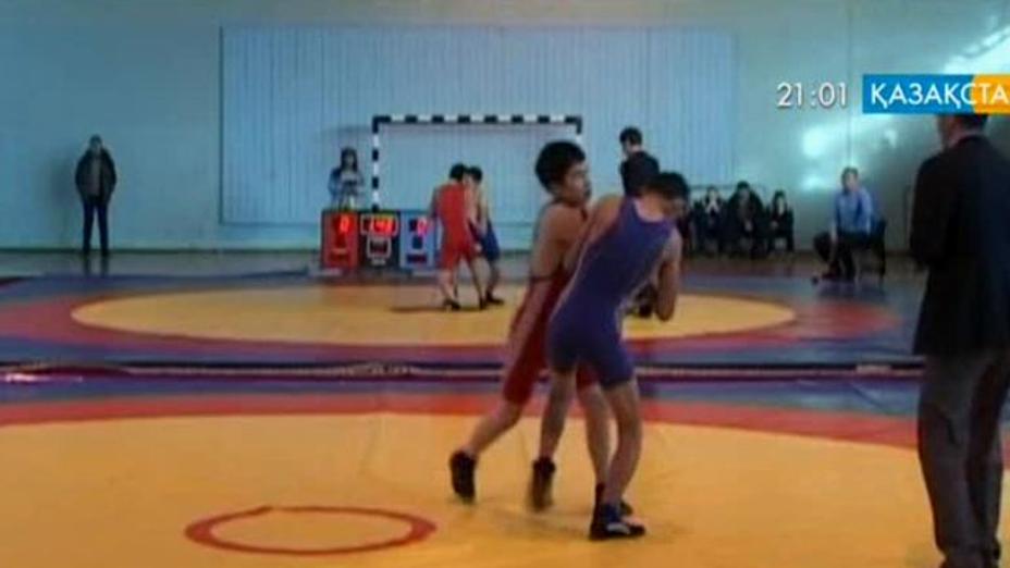 Оралда грек-рим күресінен Қазақстан чемпионаты өтті