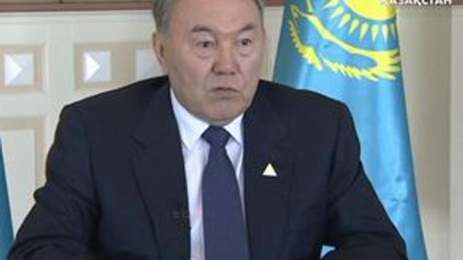 Нұрсұлтан Назарбаев Украинадағы жағдайға қатысты Қазақстан ұстанымын жеткізді
