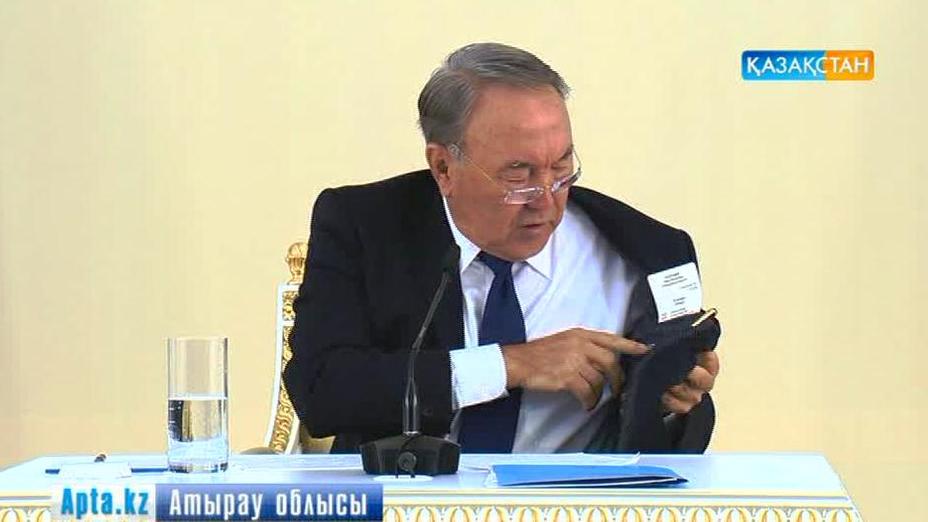 Нұрсұлтан Назарбаев Атырауға жұмыс сапарымен барды