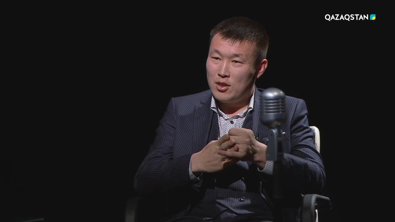 Парасат майданы. Парасат майданы. Төлен әбдіков фото. Дина елгезек биография. Төлен әбдіков фото.